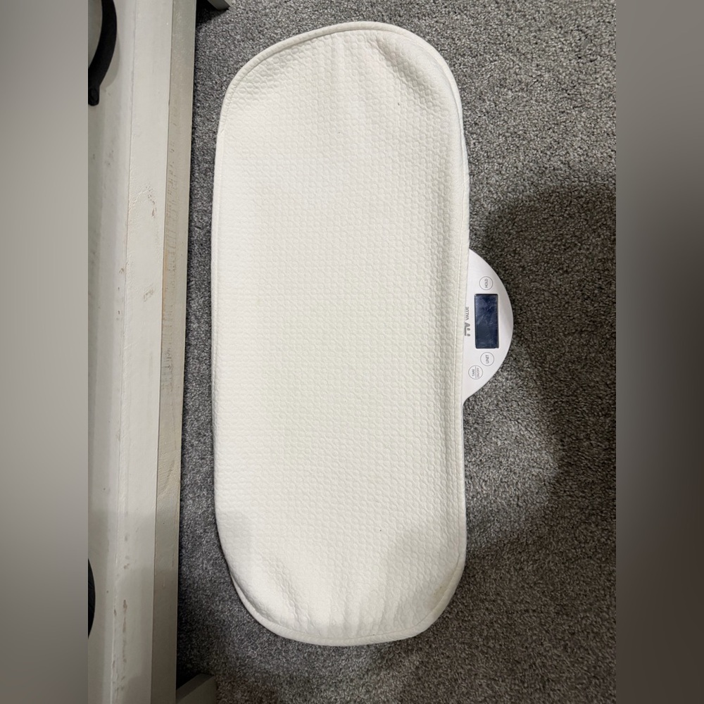 White Baby Scale with Digital Display